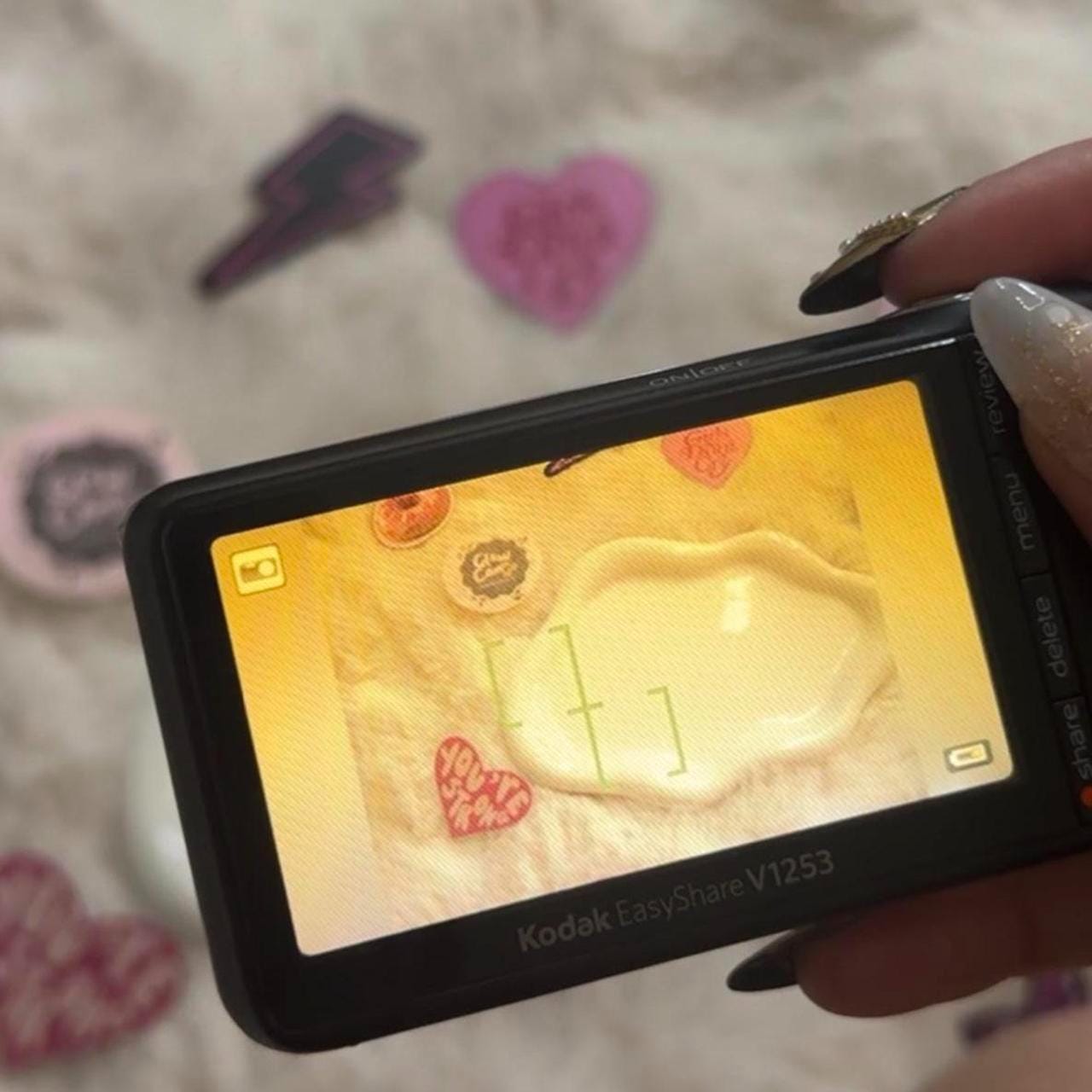 Kodak V1253 digital camera