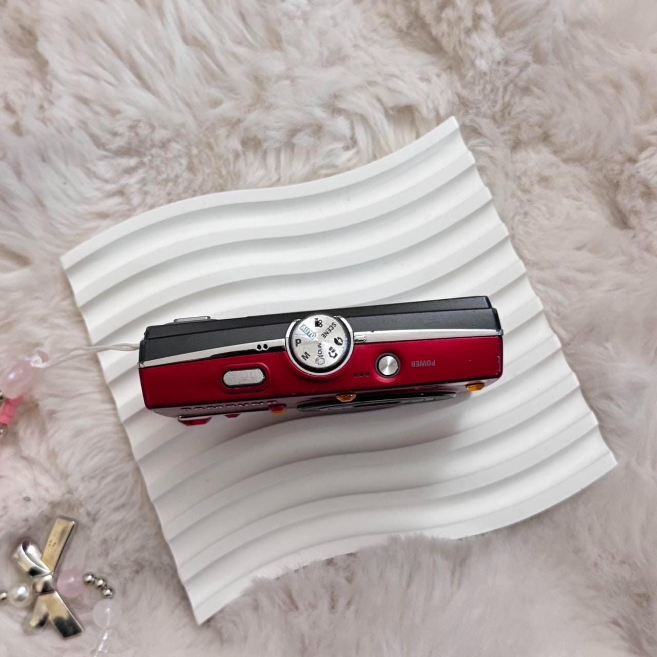 Samsung l210 digital camera with 2.5 screen, 10.2MP photography