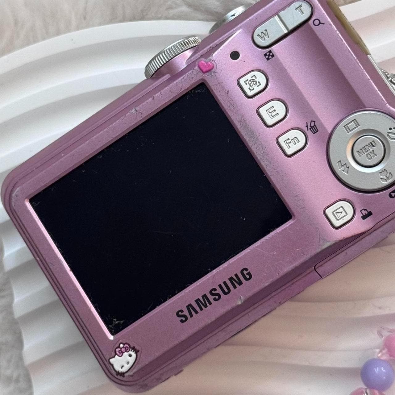Pink samsung s860 Digital Camera | 8.1MP |