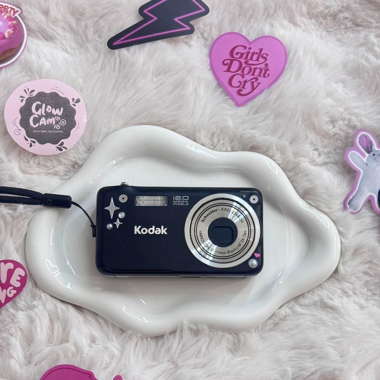 Kodak V1253 digital camera